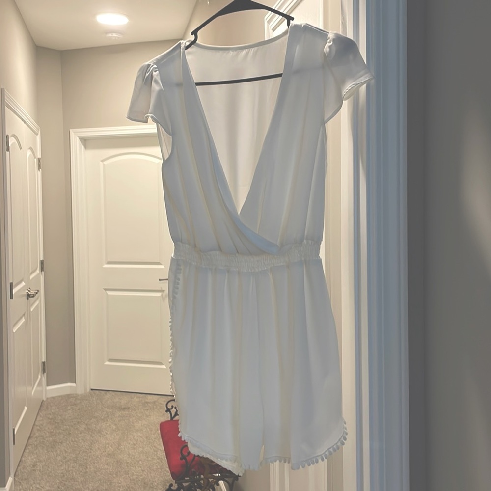 Jumpsuit size medium, white